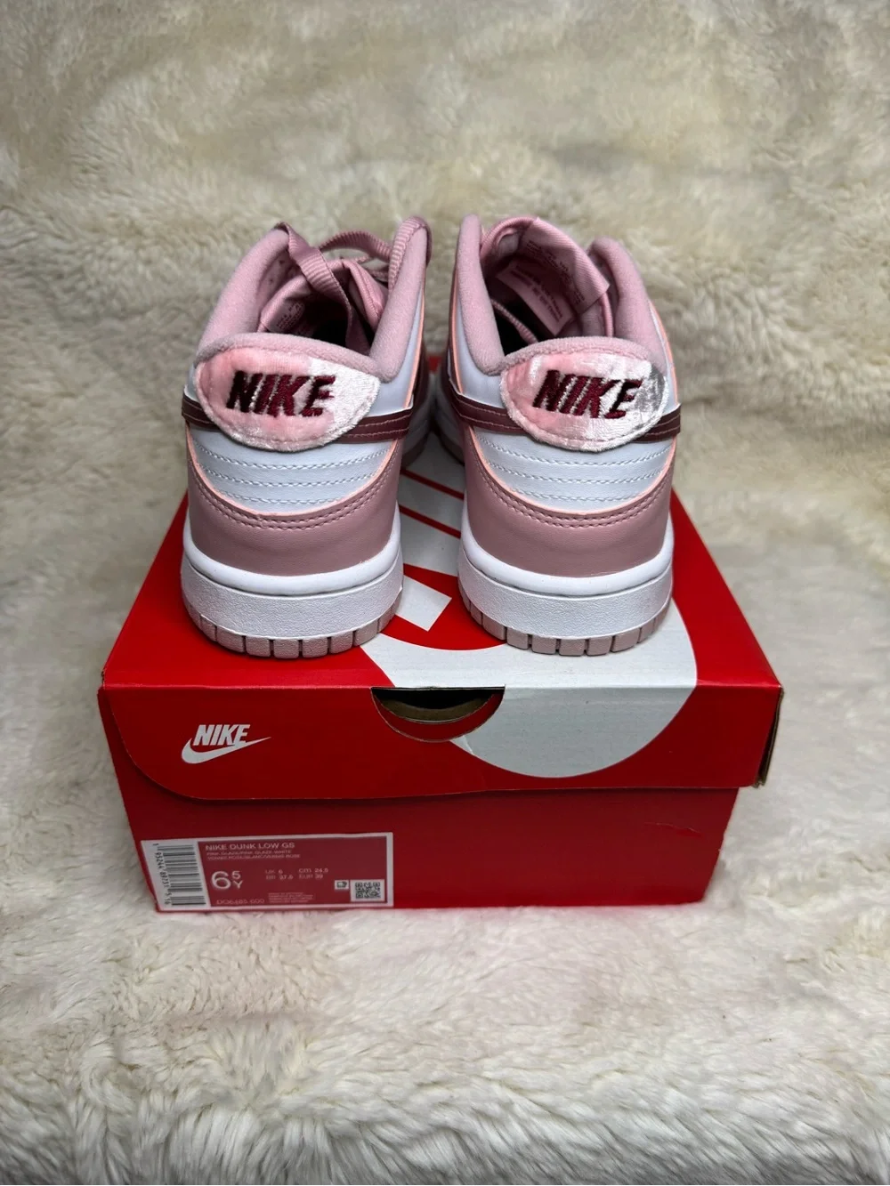 New in box- Nike Dunk Low size 6.5Y